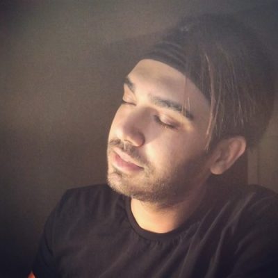 سینا درخشنده پرنده